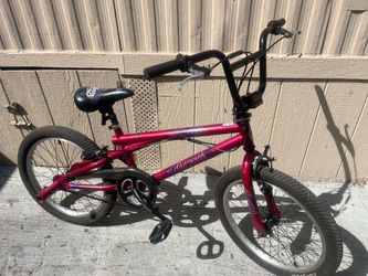 nice bike evryting work good tires size 20”
