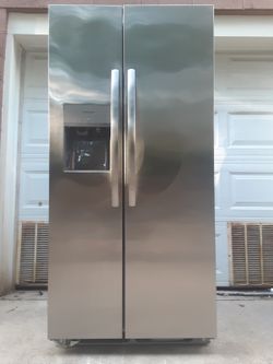 Frigidaire Side by Side Refrigerator