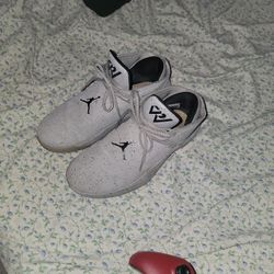 Jordan Why Not Zer0.1 Light Smoke Grey