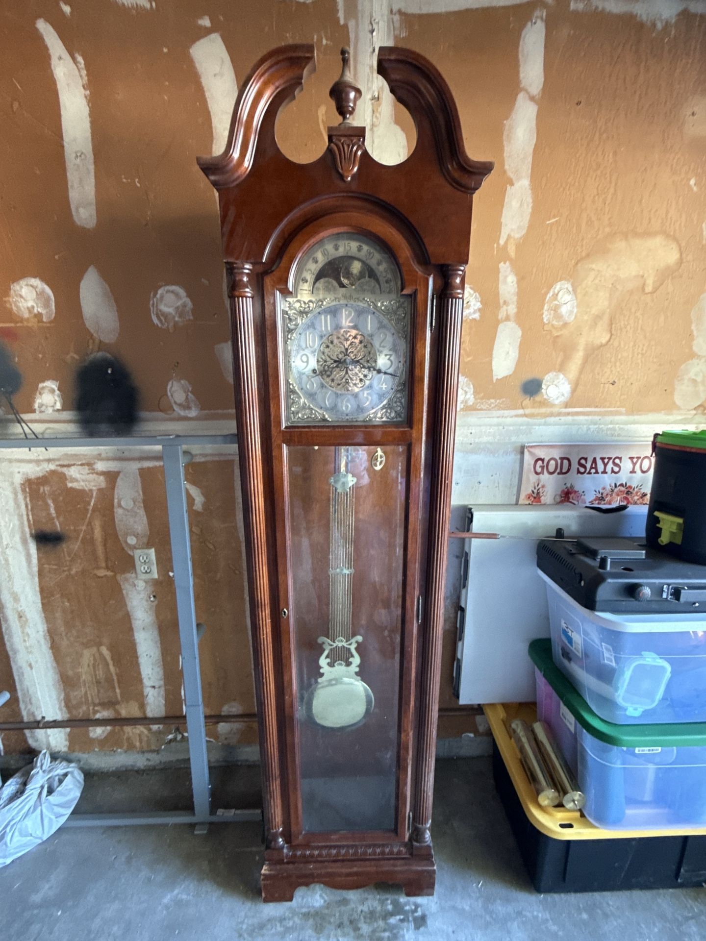 Grandfather Clock 