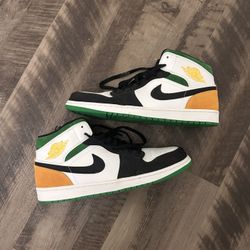 Jordan 1 Mids