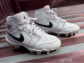 Kids 13c Nike Jordan football cleats