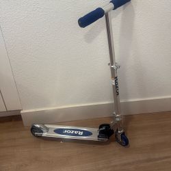 Razor Scooter 