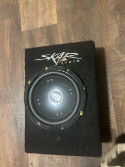 8 inch boss audio sub w/box