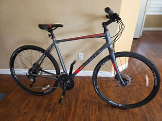 GIANT ESCAPE 1 HYBRID BIKE