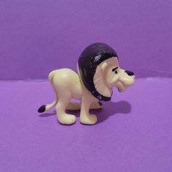 Vintage Jak Pak 1960s, Hong Kong, Lion Zoo Animal Figurine PVC, 1.5".
