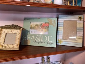 3 picture frames