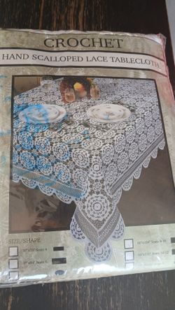 Crochet hand scalloped tablecloth color white