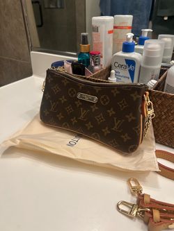 Louis V purse