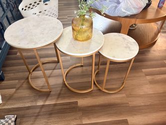 3 marble nesting tables