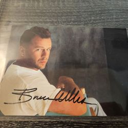 Signed Bruce Willis 7x5 Autograph Photo  Hollywood Actor Auto Picture