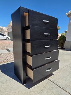Black 5 Drawer Dresser Chest