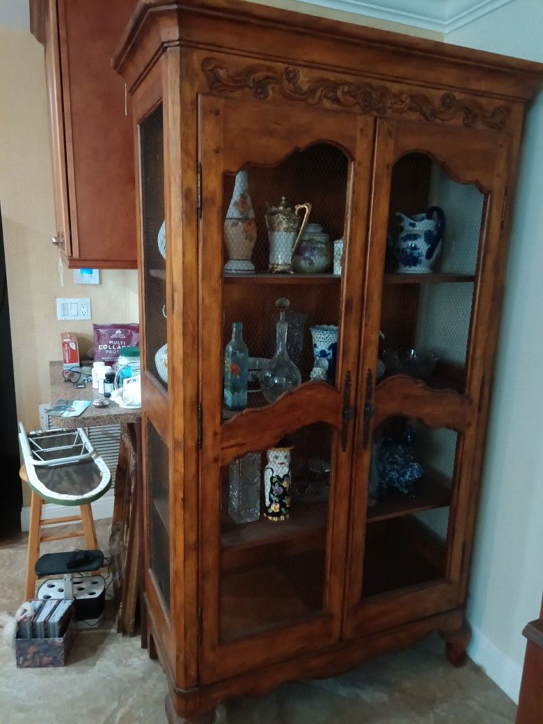 Open Screen Storage Unit