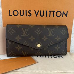 Authentic Louis Vuitton Sarah Wallet w Receipt