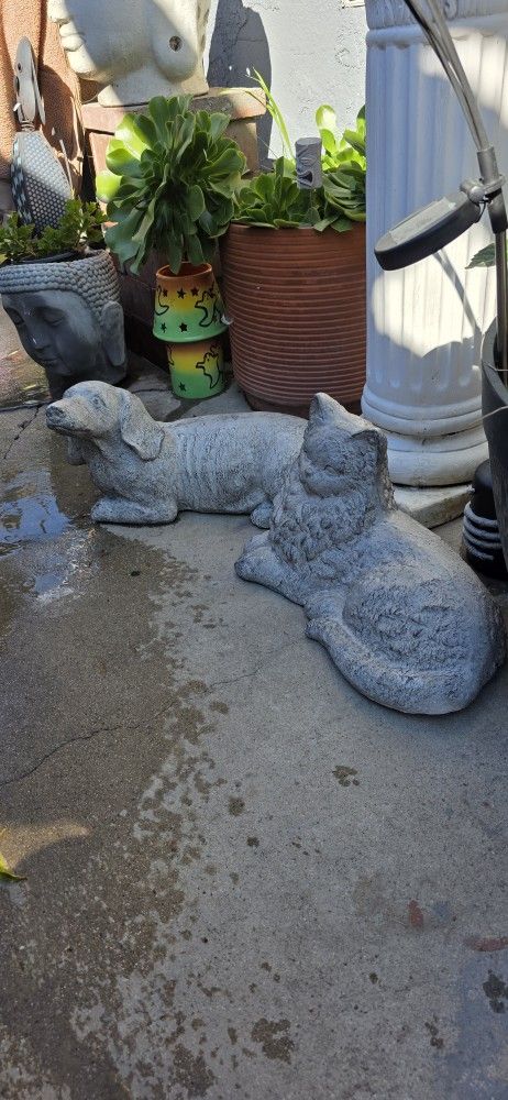 Garden Decor Dog & Cat