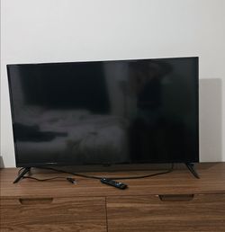 Insignia 42" Class F20 Series Full HD Smart Fire TV. Pre-owned