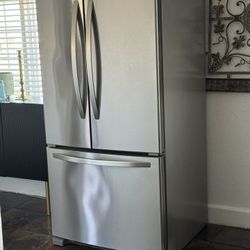 Kenmore Refrigerator  