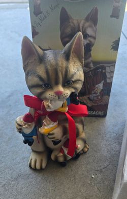 Garden Gnome Cat Figure