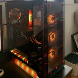 Gaming PC - SPECS IN PHOTOS