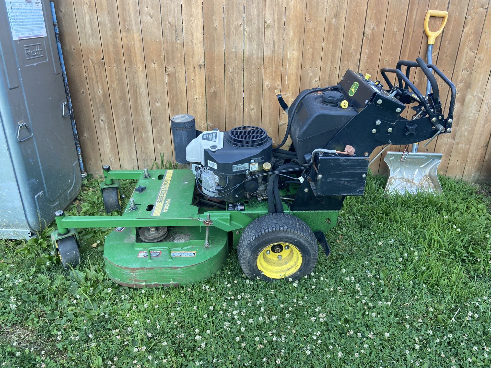 John Deere Commercial Lawn Mower