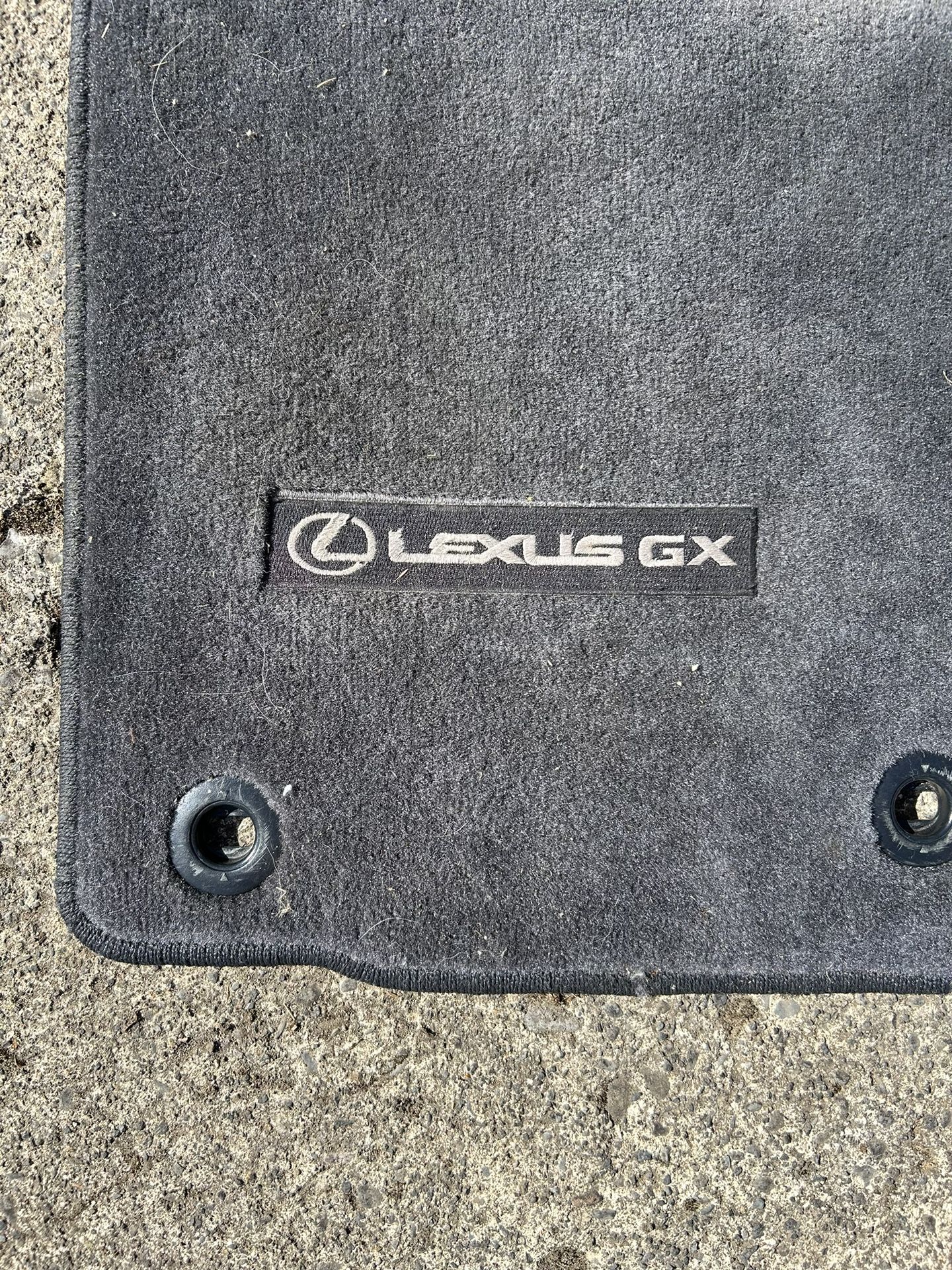 Lexus GX Mats
