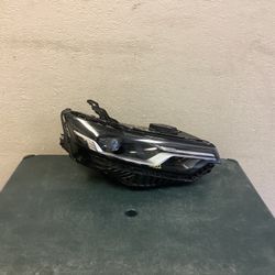 2020 2021 2022 CADILLAC XT6 RIGHT SIDE HEADLIGHT 
