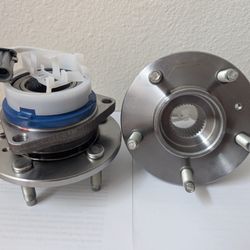 Wheel Bearing Hub Assembly 513121 Buick Cadillac Chevrolet Oldsmobile NEW