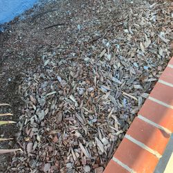 Used brown mulch