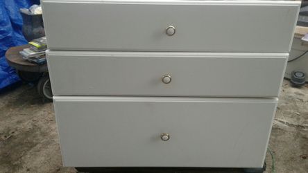 Three drawer cabinet
