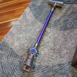 Dyson V6 Animal Cordless Vacuum