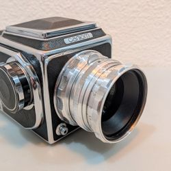 Salyut medium format camera. 