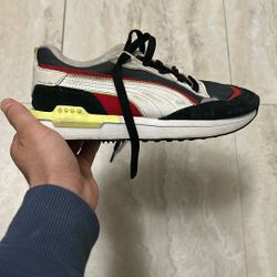 Kids Sneaker Size 3c
