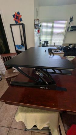 Vivo Standing desk