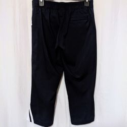 Nike Black Capri Workout Pants White Trim Size XS 0-2