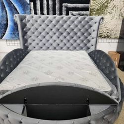 Penthouse Gray Velvet Queen Storage Platform Bed Frame 