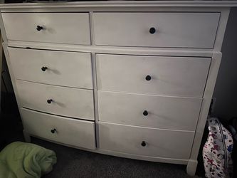 Dresser and side solid wood very heavy