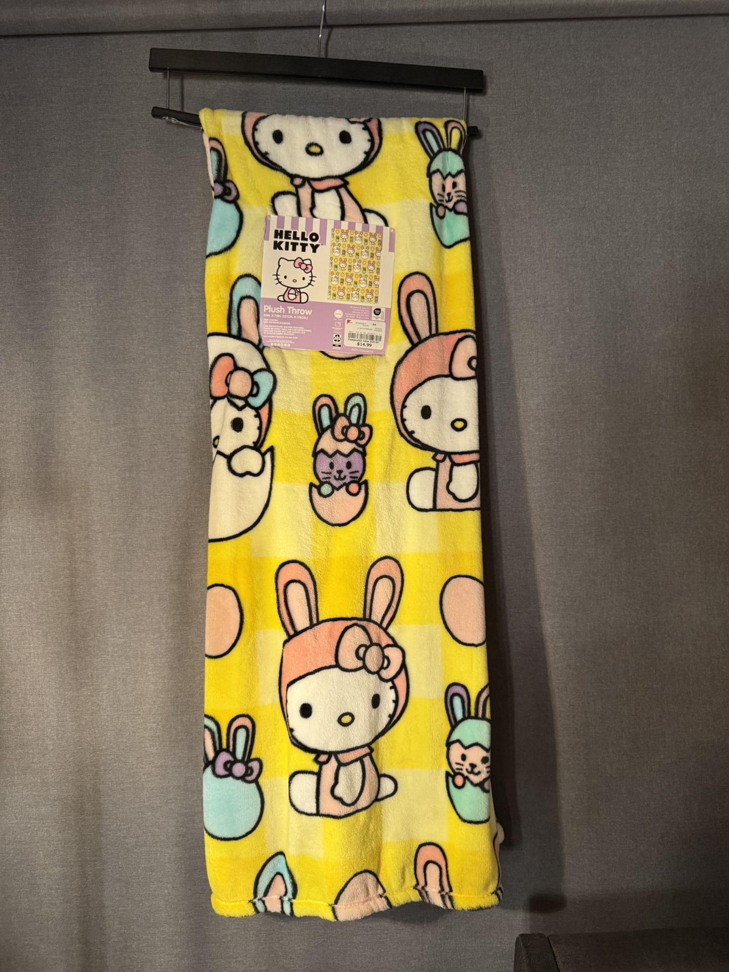 Hello Kitty Blanket