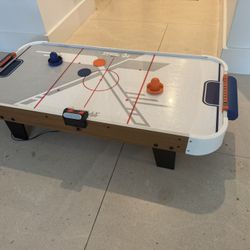 Electronic Air Hockey Game 