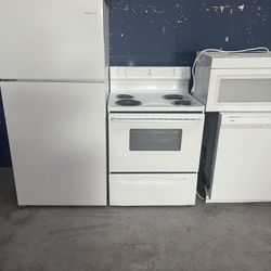 Property Manager Special 4 Piece Kitchen Package 