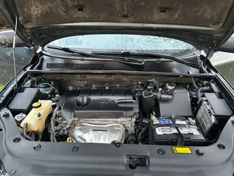 2011 Rav 4 sport