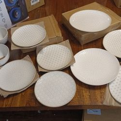 Juego De Platos Nuevos