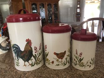 Paula Deen metal canisters