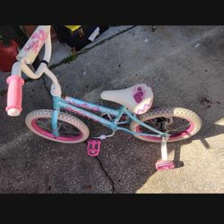 Huffy Girls 16inch Bike With Trainjns Wheels 