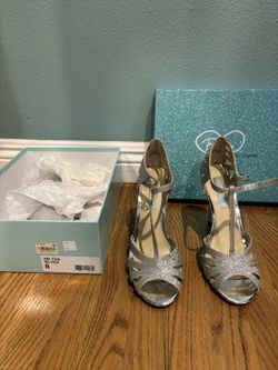 Silver Glittery Heels - Size 8 Betsy Johnson 