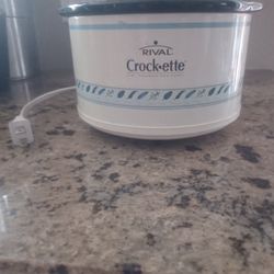 Crock Pot Slow Coker 