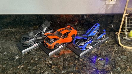 Maisto model cars