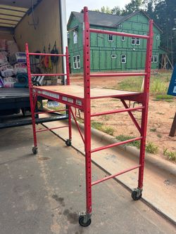 6’ rolling Portable scaffolding with Walk plank & Wheels