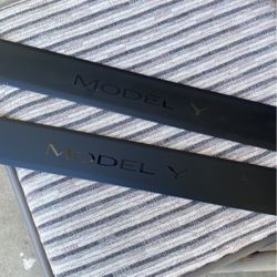 Tesla model Y Doorsill Matte Black