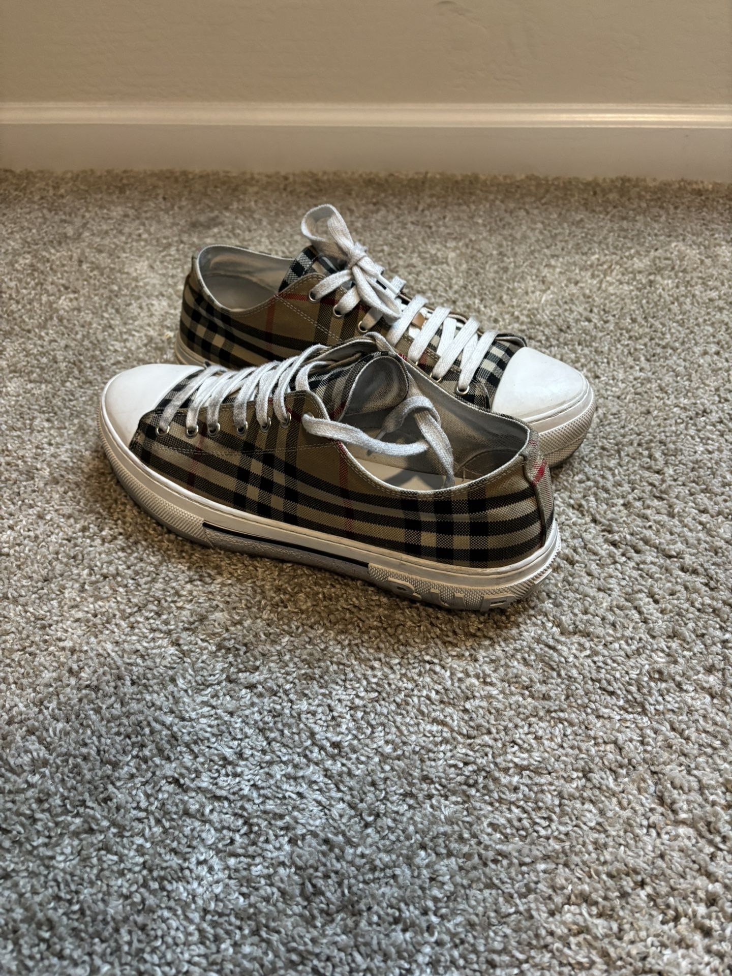 burberry shoes 