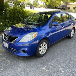 2012 Nissan versa SV 
